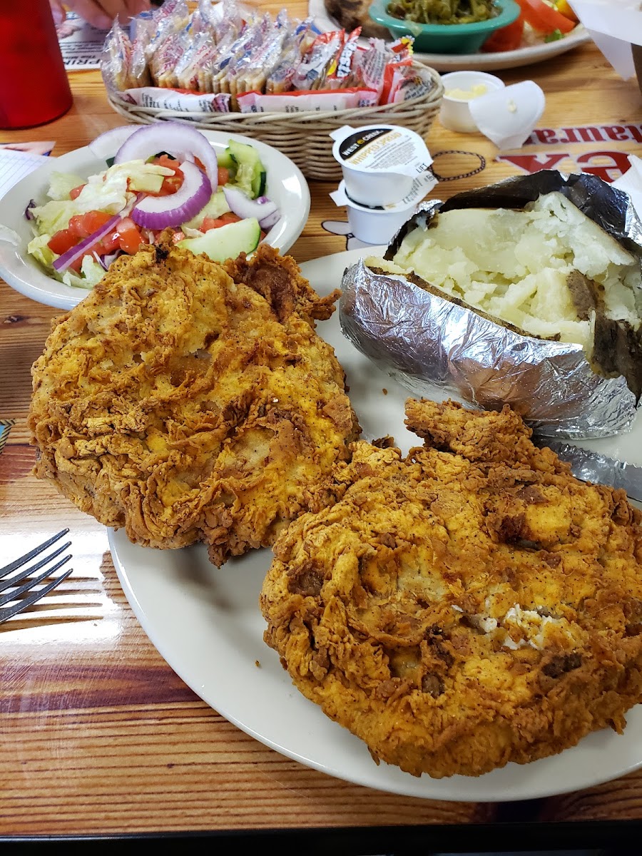 Lil-Tex Restaurant-10